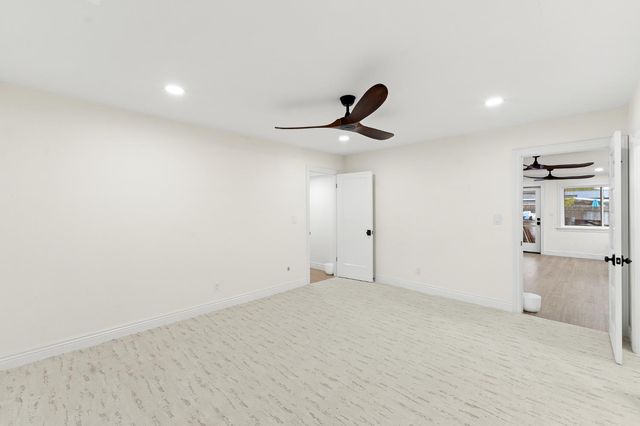 1345 W Escalon Avenue, Fresno, CA 93711