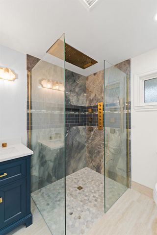 1345 W Escalon Avenue, Fresno, CA 93711