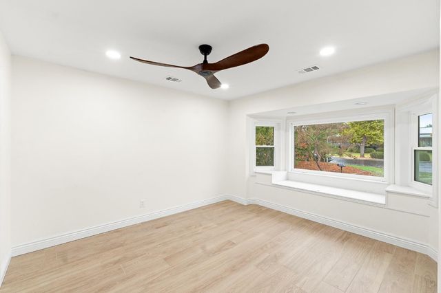 1345 W Escalon Avenue, Fresno, CA 93711