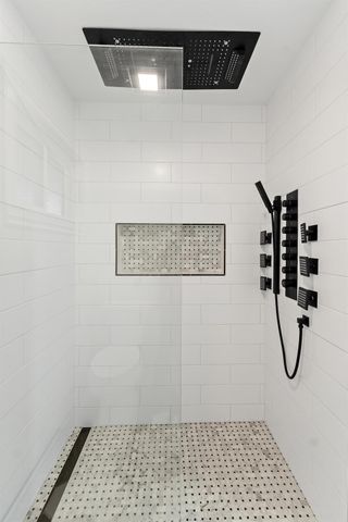 1345 W Escalon Avenue, Fresno, CA 93711