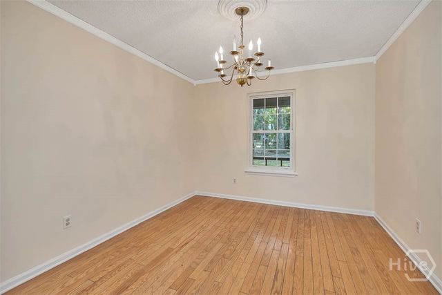 8 W London Hill Road, Woodbine, GA 31569