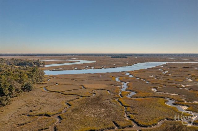 8 W London Hill Road, Woodbine, GA 31569