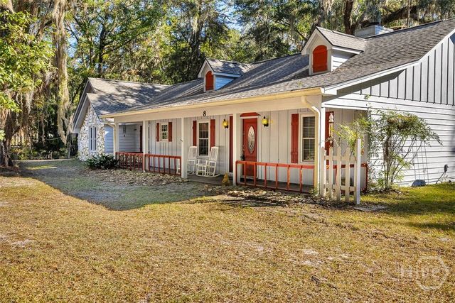 8 W London Hill Road, Woodbine, GA 31569