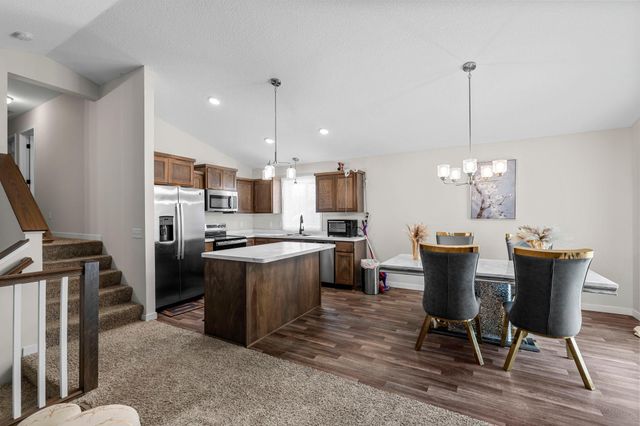 4634 9th Street NE, Saint Cloud, MN 56304