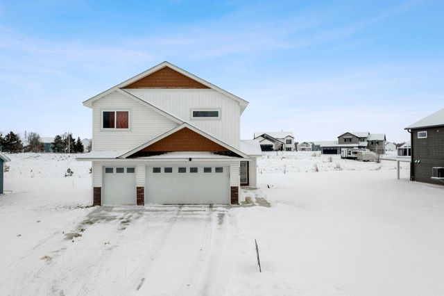 4634 9th Street NE, Saint Cloud, MN 56304