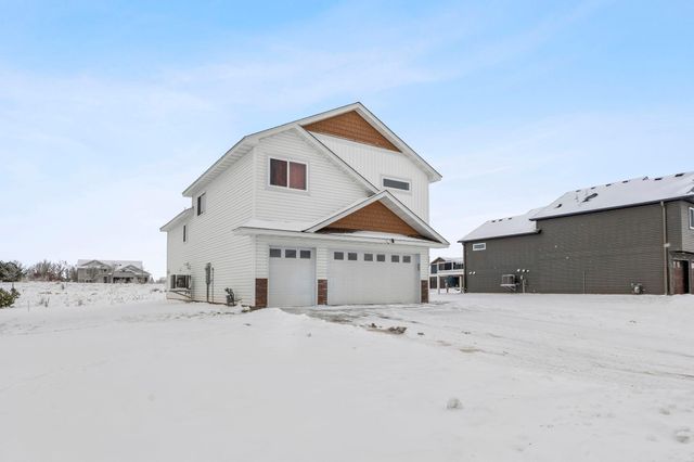 4634 9th Street NE, Saint Cloud, MN 56304