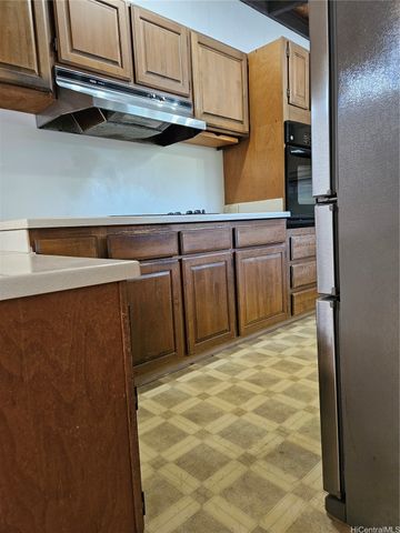 742-A Kaipii Street, Kailua, HI 96734