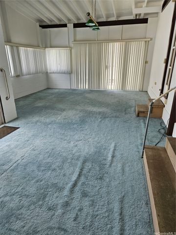 742-A Kaipii Street, Kailua, HI 96734