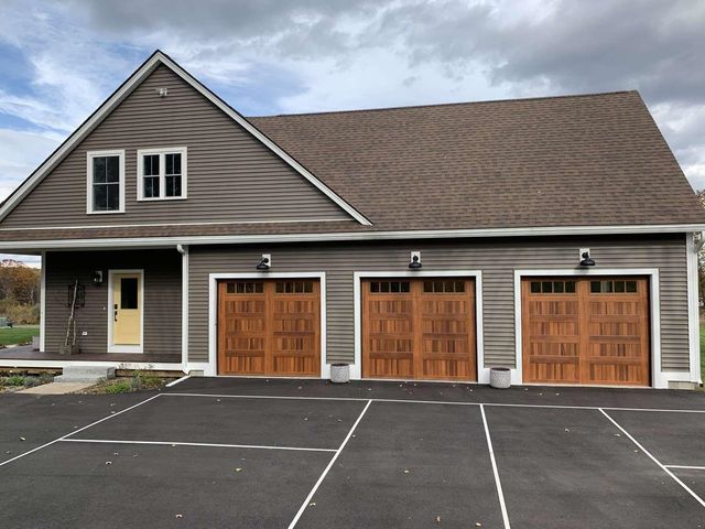 3 Labrador Lane, Hampstead, NH 03841