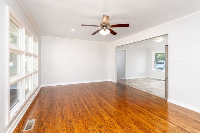 202 Jackson Heights Rd, Columbia, TN 38401