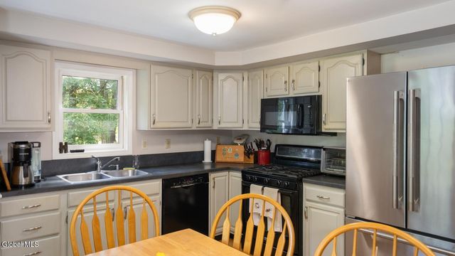 458 Cairo Junction Road, Catskill, NY 12414