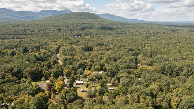 458 Cairo Junction Road, Catskill, NY 12414