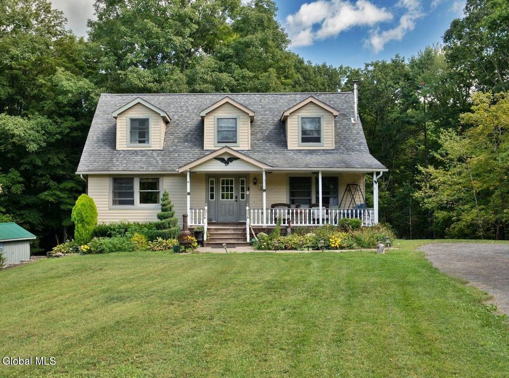 458 Cairo Junction Road, Catskill, NY 12414