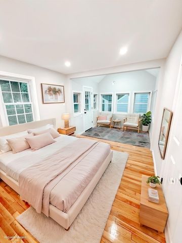 21 Bridge St, Beverly, MA 01915