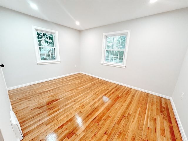21 Bridge St, Beverly, MA 01915
