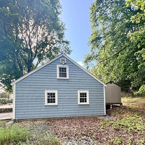 21 Bridge St, Beverly, MA 01915