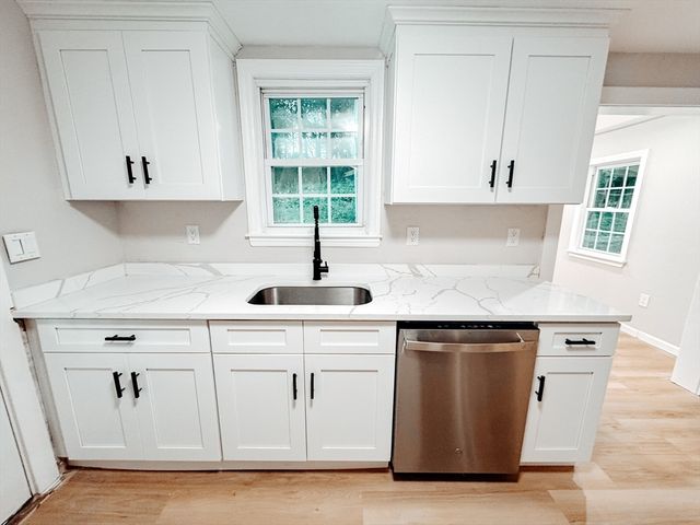 21 Bridge St, Beverly, MA 01915