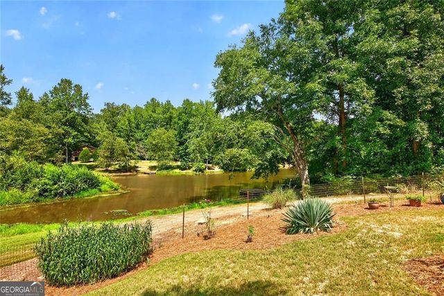 534 Adams Road, Fayetteville, GA 30214