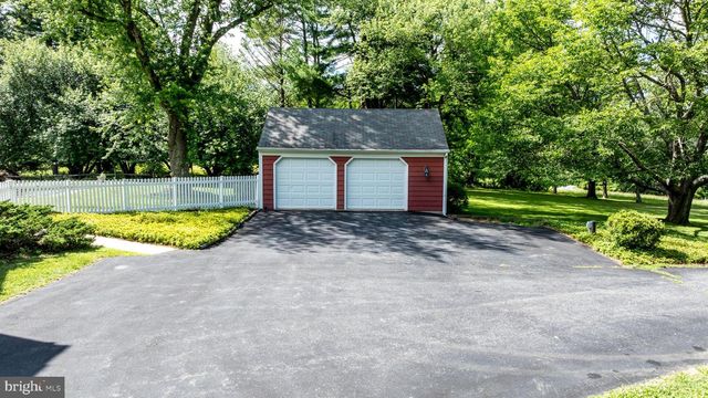 1929 HILLENDALE RD, Chadds Ford, PA 19317
