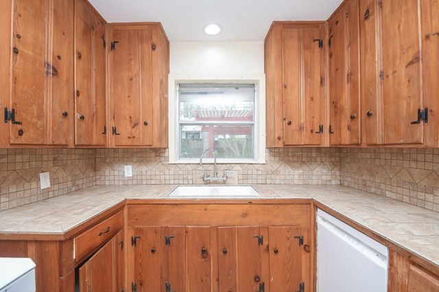 4117 Lymbar Drive, Houston, TX 77025