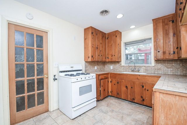 4117 Lymbar Drive, Houston, TX 77025