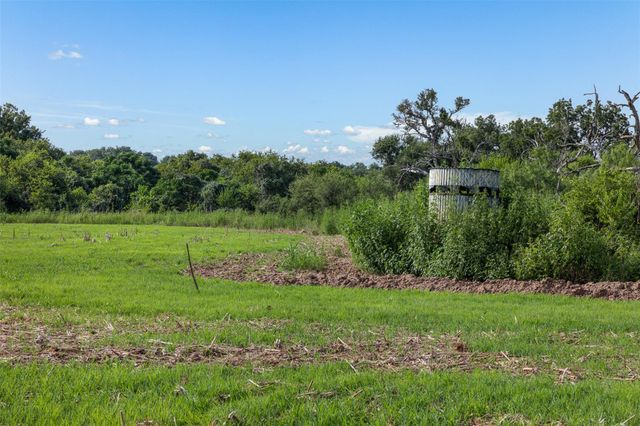 212 AC Black Bridge Road, Calvert, TX 77837