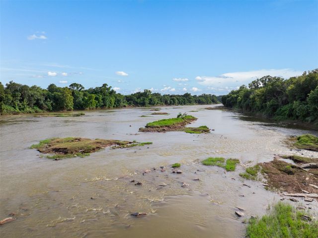 212 AC Black Bridge Road, Calvert, TX 77837