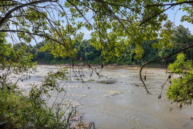 212 AC Black Bridge Road, Calvert, TX 77837