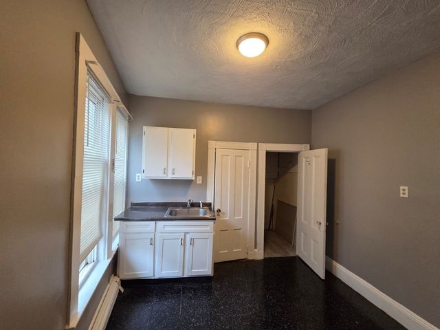59 Cushing Avenue 1, Boston, MA 02125