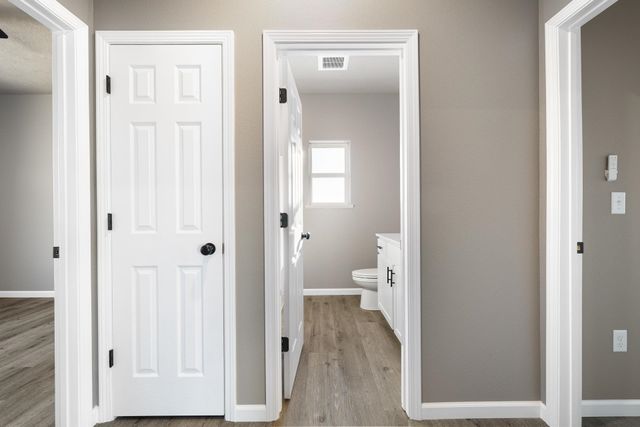 3704 45TH ST SE, Minot, ND 58701