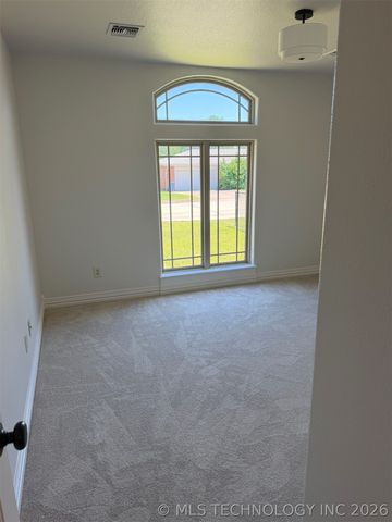 1403 S 9th Street, Mcalester, OK 74501