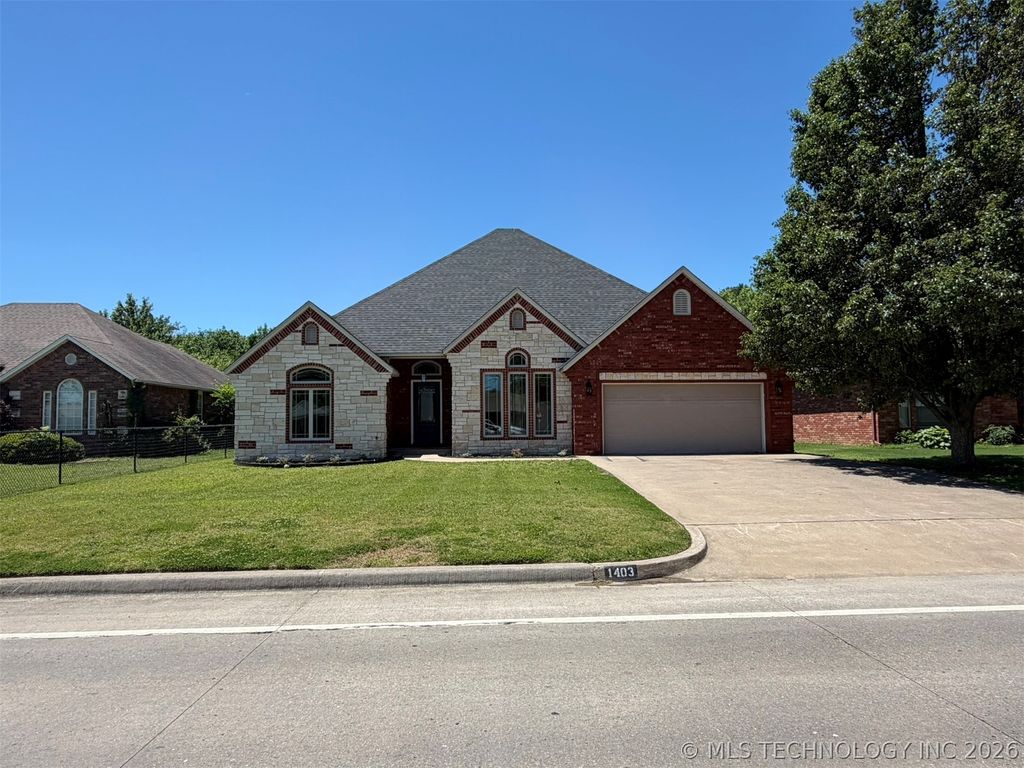 1403 S 9th Street, Mcalester, OK 74501