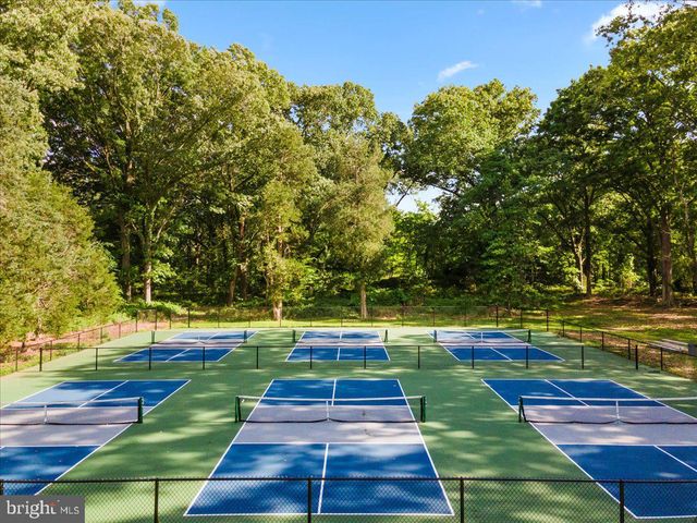 11505 BEACON HILL CT, Issue, MD 20645