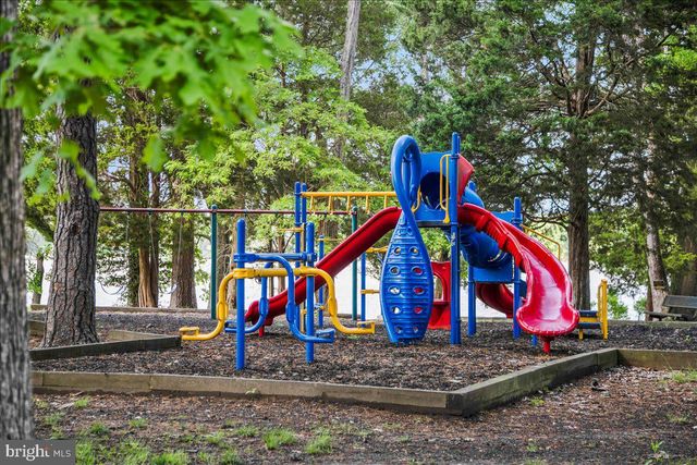 11505 BEACON HILL CT, Swan Point, MD 20645