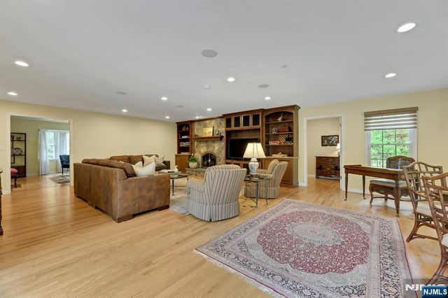 37 Longridge Road, Montvale, NJ 07645