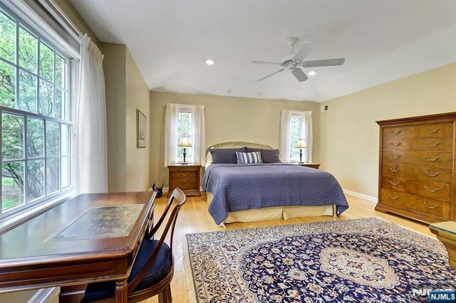 37 Longridge Road, Montvale, NJ 07645
