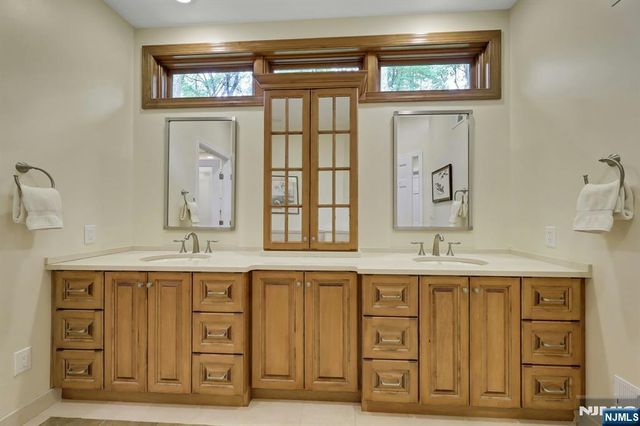 37 Longridge Road, Montvale, NJ 07645