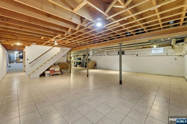 37 Longridge Road, Montvale, NJ 07645