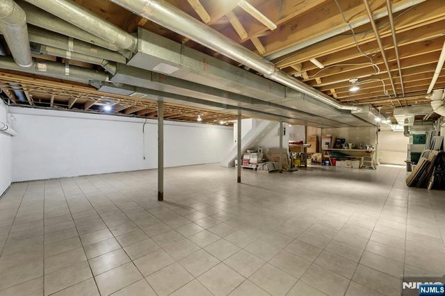 37 Longridge Road, Montvale, NJ 07645