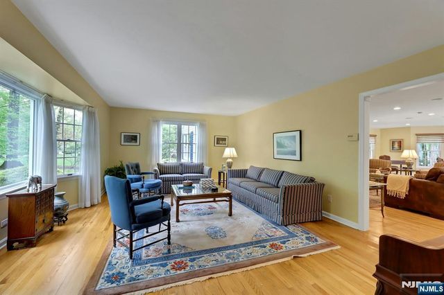 37 Longridge Road, Montvale, NJ 07645