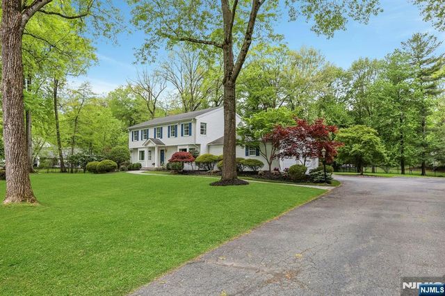 37 Longridge Road, Montvale, NJ 07645