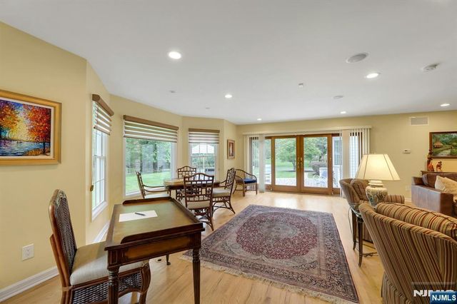 37 Longridge Road, Montvale, NJ 07645