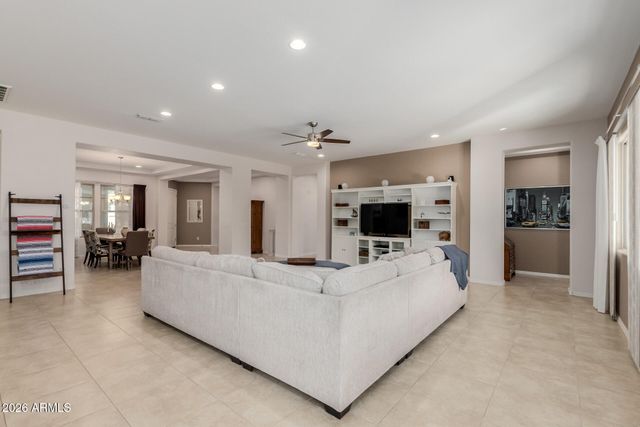 3425 E BART Street, Gilbert, AZ 85295