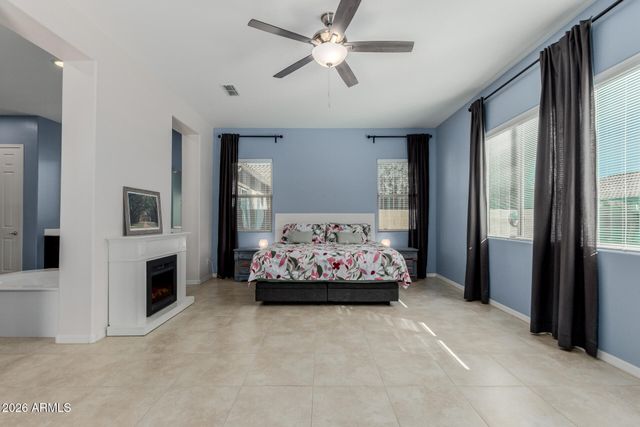 3425 E BART Street, Gilbert, AZ 85295