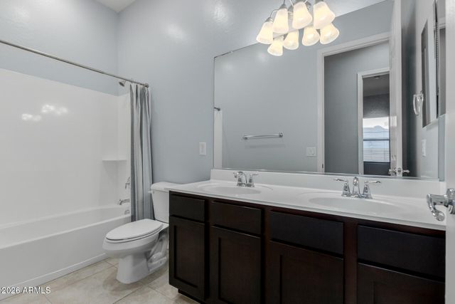 3425 E BART Street, Gilbert, AZ 85295