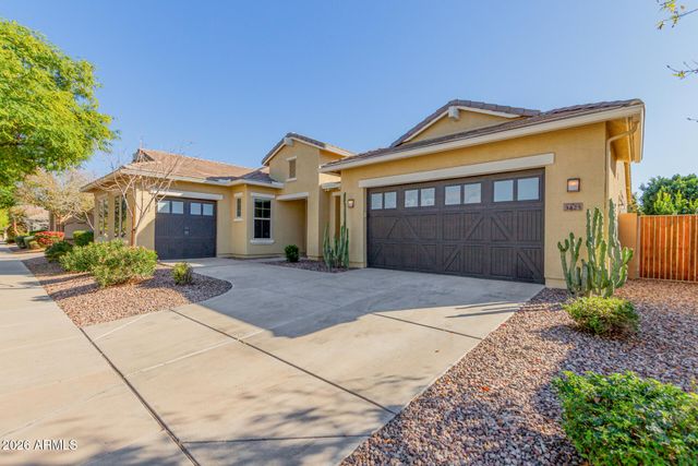 3425 E BART Street, Gilbert, AZ 85295