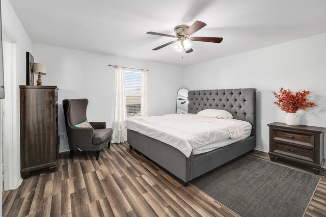 120 Mallard LN, Leander, TX 78641