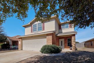 120 Mallard LN, Leander, TX 78641