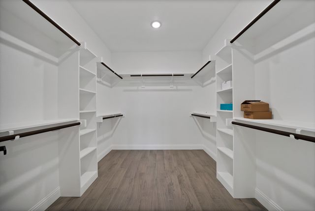 206 Lakeview Drive, Runaway Bay, TX 76426