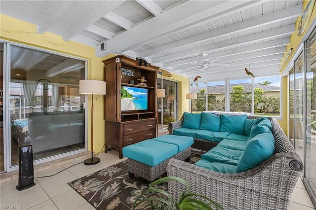 4814 SW 1st CT, Cape Coral, FL 33914